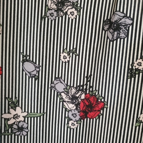 DR2 by Daniel Rainn floral print flowy high low blouse - Picture 3 of 10